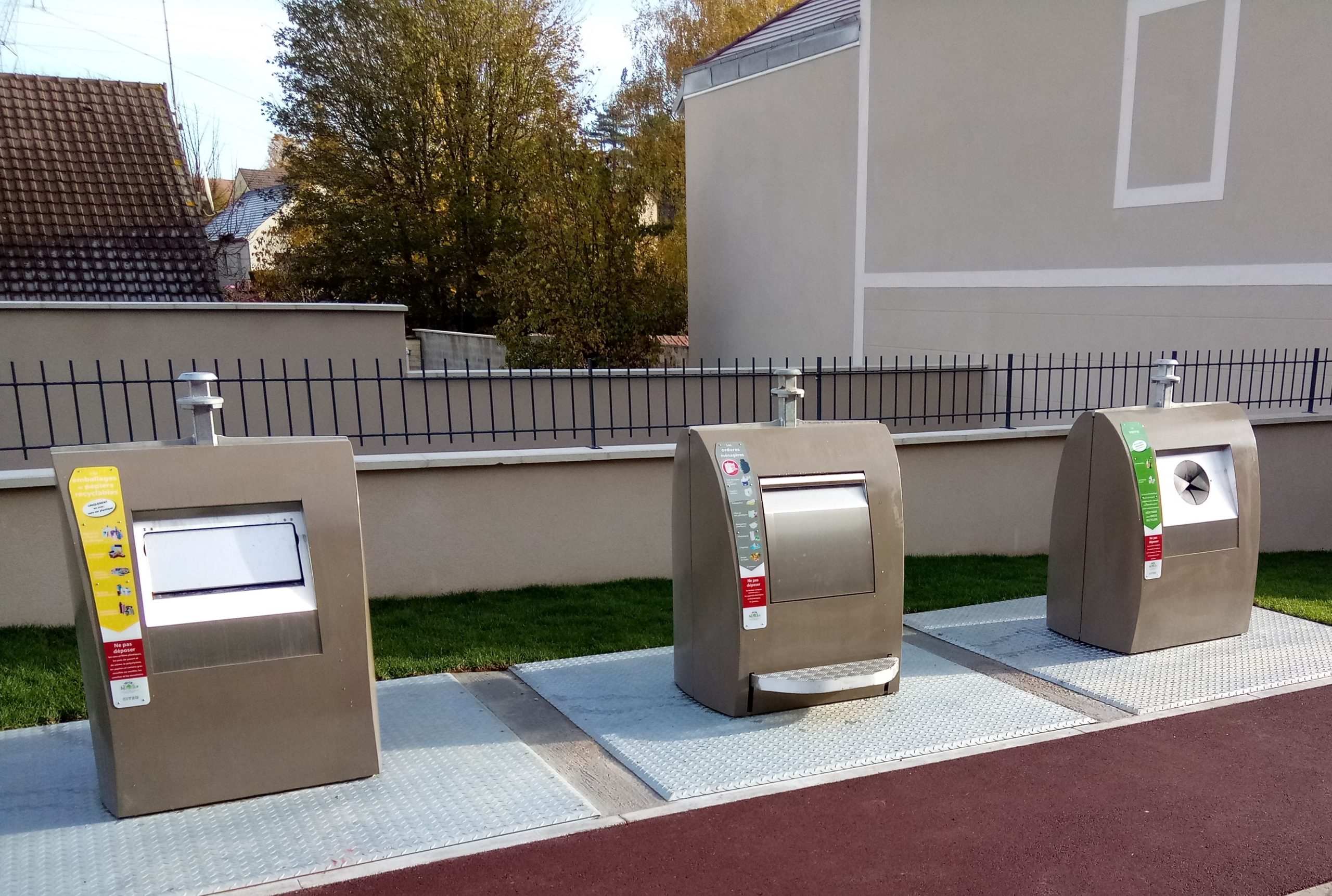 BORNES DE MOURS recadree
